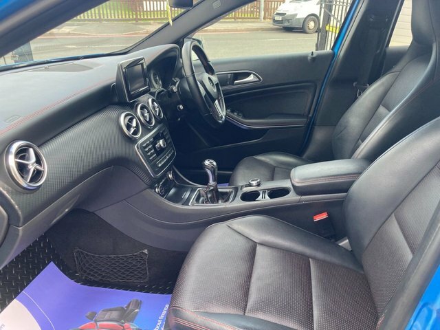Mercedes-Benz A Class A180 Cdi Blueefficiency Se White #4