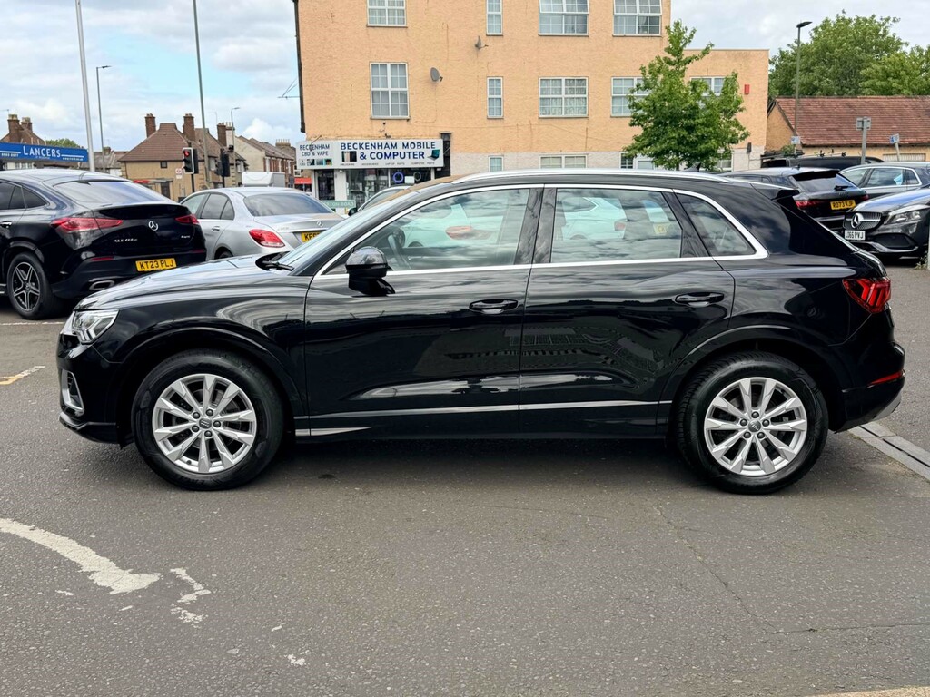 Audi Q3 Sport 35 Tfsi  #6