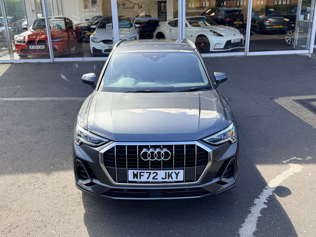 Audi Q3 S Line 35 Tfsi Mhev WF72JKY #5