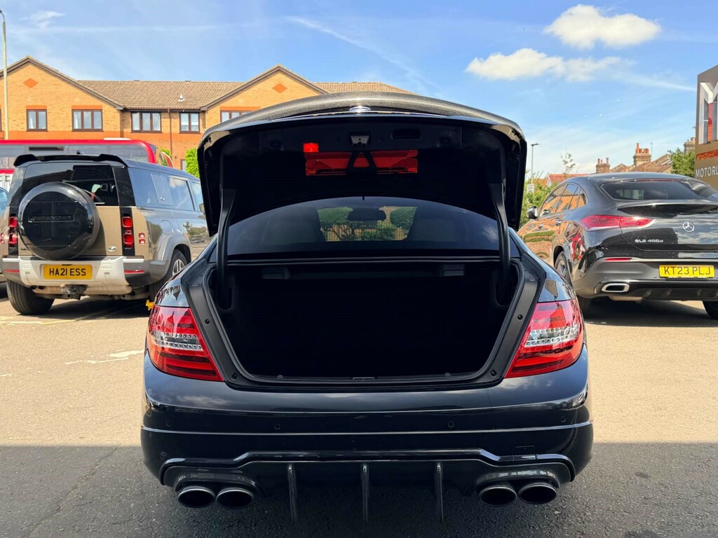 Mercedes-Benz C Class C63 Amg Black #7