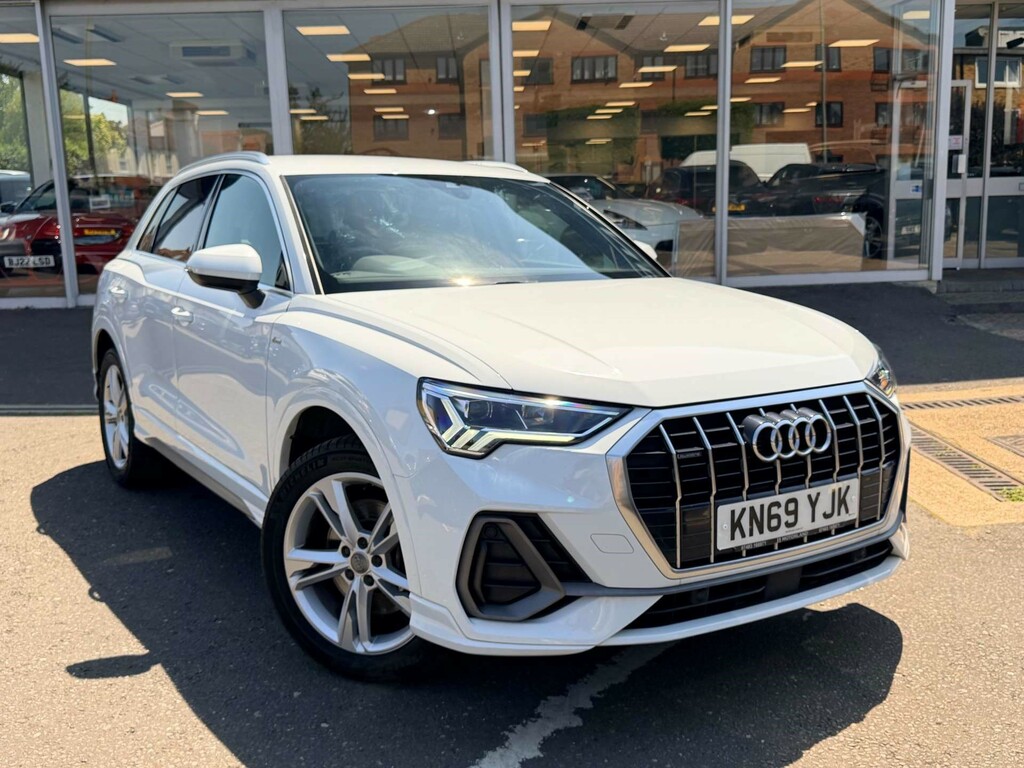 Audi Q3 S Line 40 Tdi Quattro 4Wd White #2