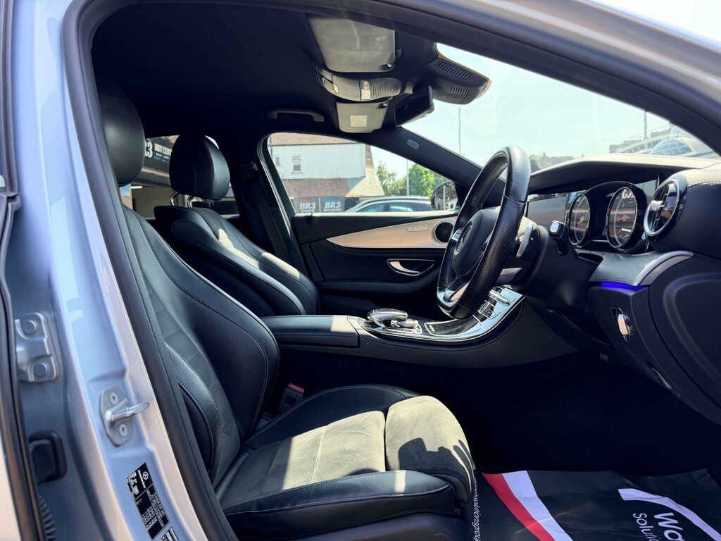 Mercedes-Benz E Class E 220 D Amg Red #13