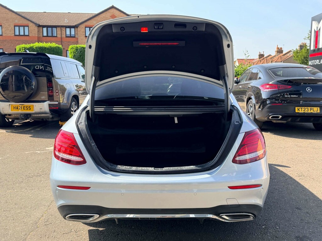 Mercedes-Benz E Class E 220 D Amg Red #8