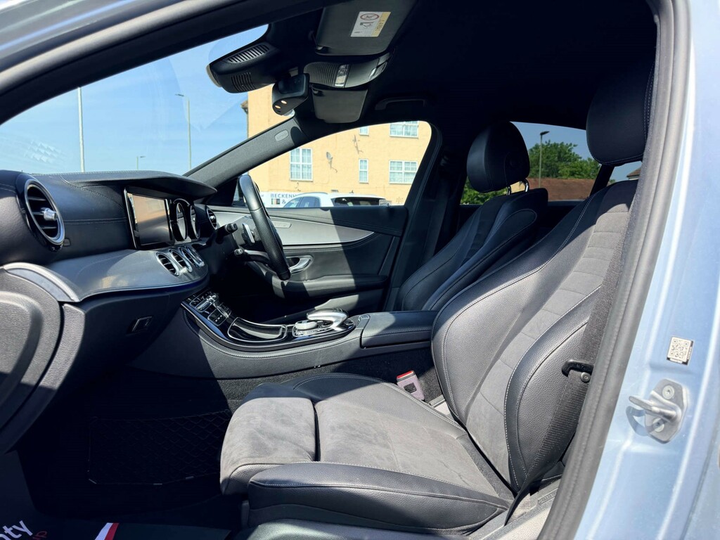 Mercedes-Benz E Class E 220 D Amg Red #20