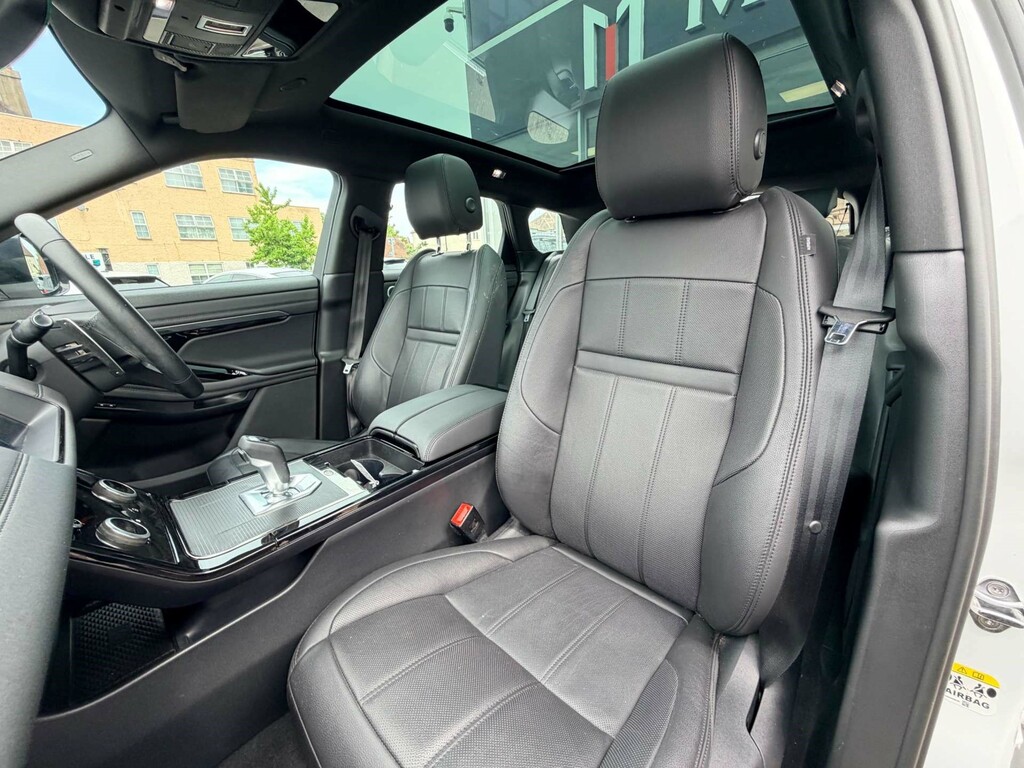 Land Rover Range Rover Evoque 1.5 P300e White #24