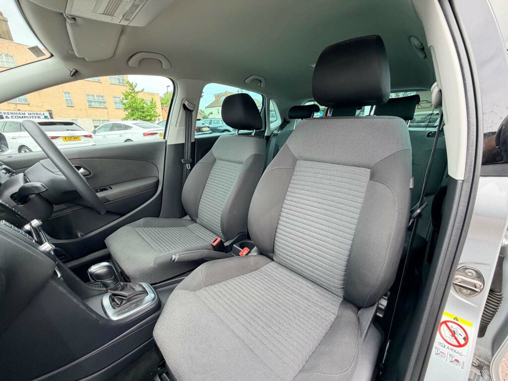 Volkswagen Polo 1.4L Match Silver #23