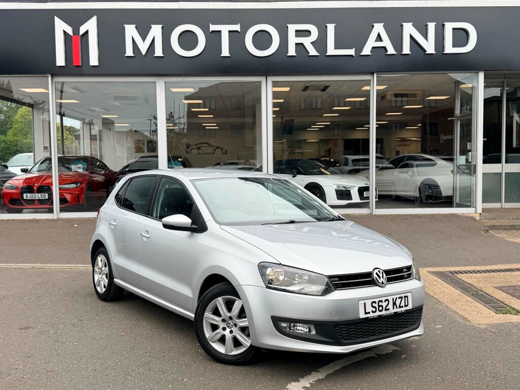 Volkswagen Polo 1.4L Match Silver #1