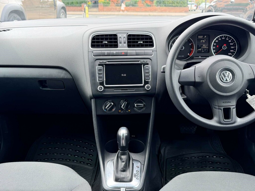 Volkswagen Polo 1.4L Match Silver #19
