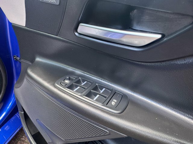 Jaguar XE S Blue #12