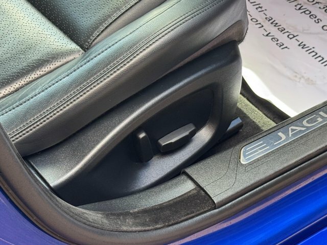 Jaguar XE S Blue #14