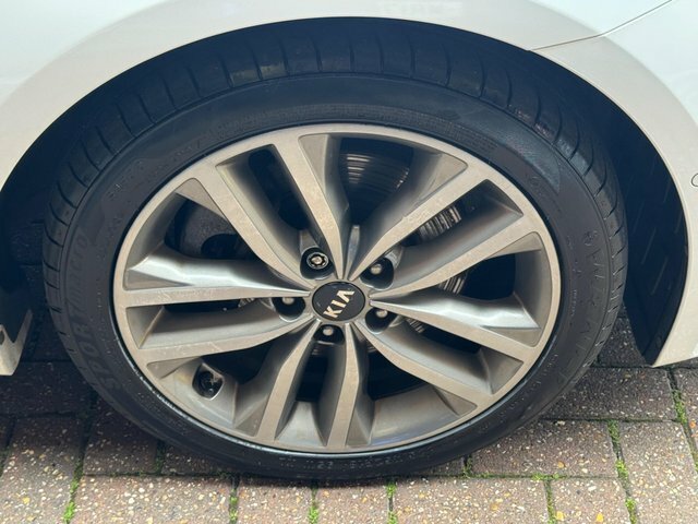 Kia Optima 1.7 Crdi Ecodynamics 3 Saloon Eu Black #34