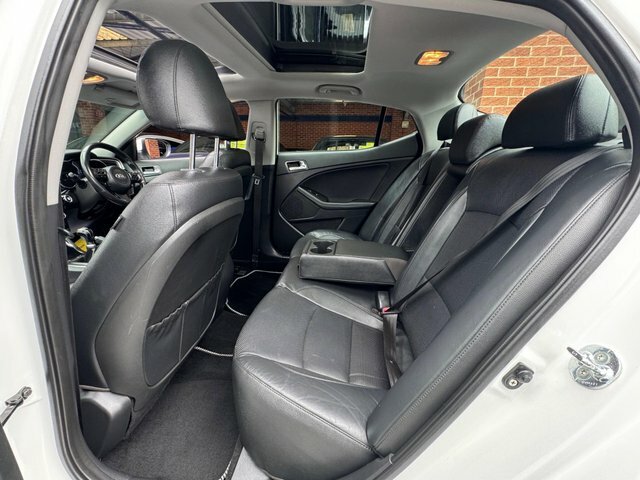 Kia Optima 1.7 Crdi Ecodynamics 3 Saloon Eu Black #9