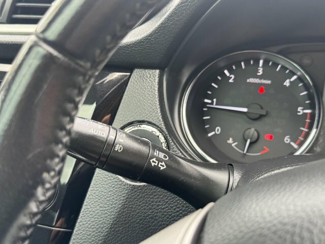 Nissan Qashqai N-connecta Dig-t Black #20