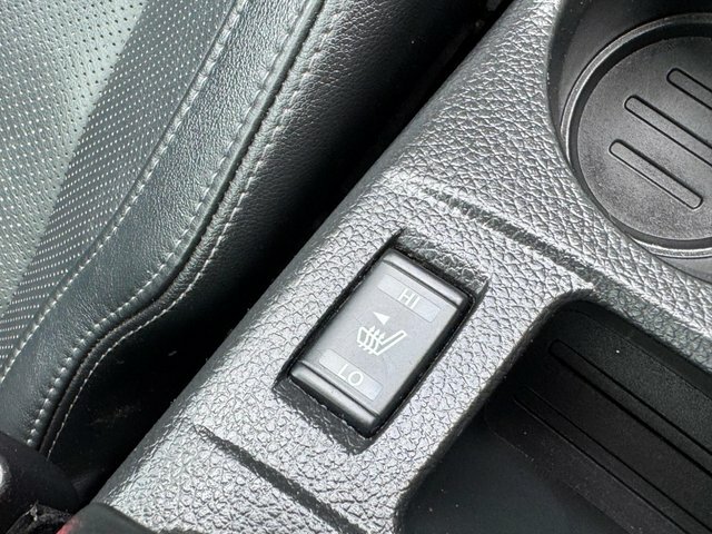 Nissan Qashqai N-connecta Dig-t Black #21
