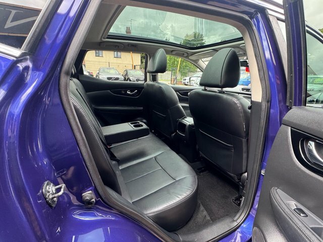 Nissan Qashqai N-connecta Dig-t Black #11