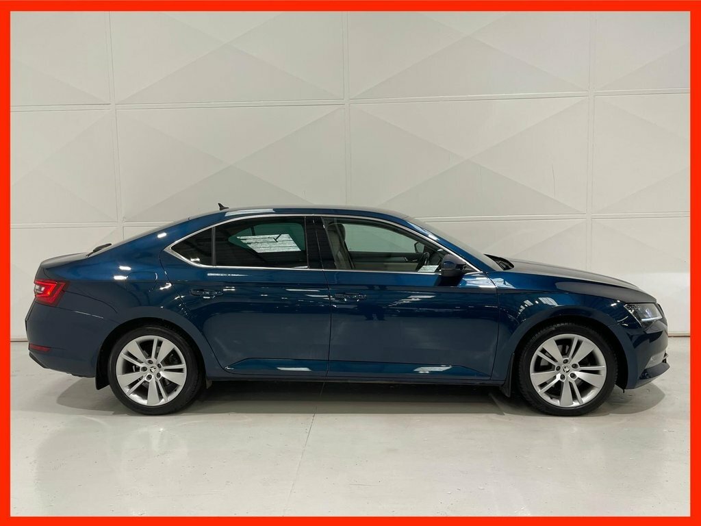 Skoda Superb 1.5 Tsi Act Se L Executive Hatchback Ds Blue #2
