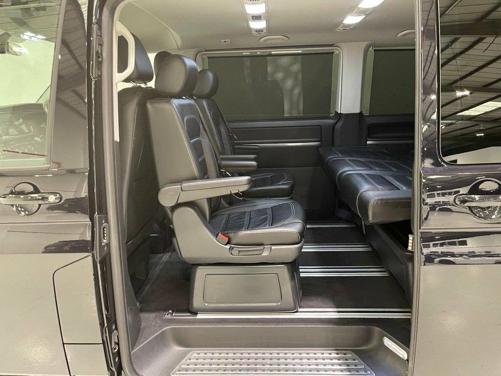 Volkswagen Caravelle Executive Tdi 4Motion Green #37