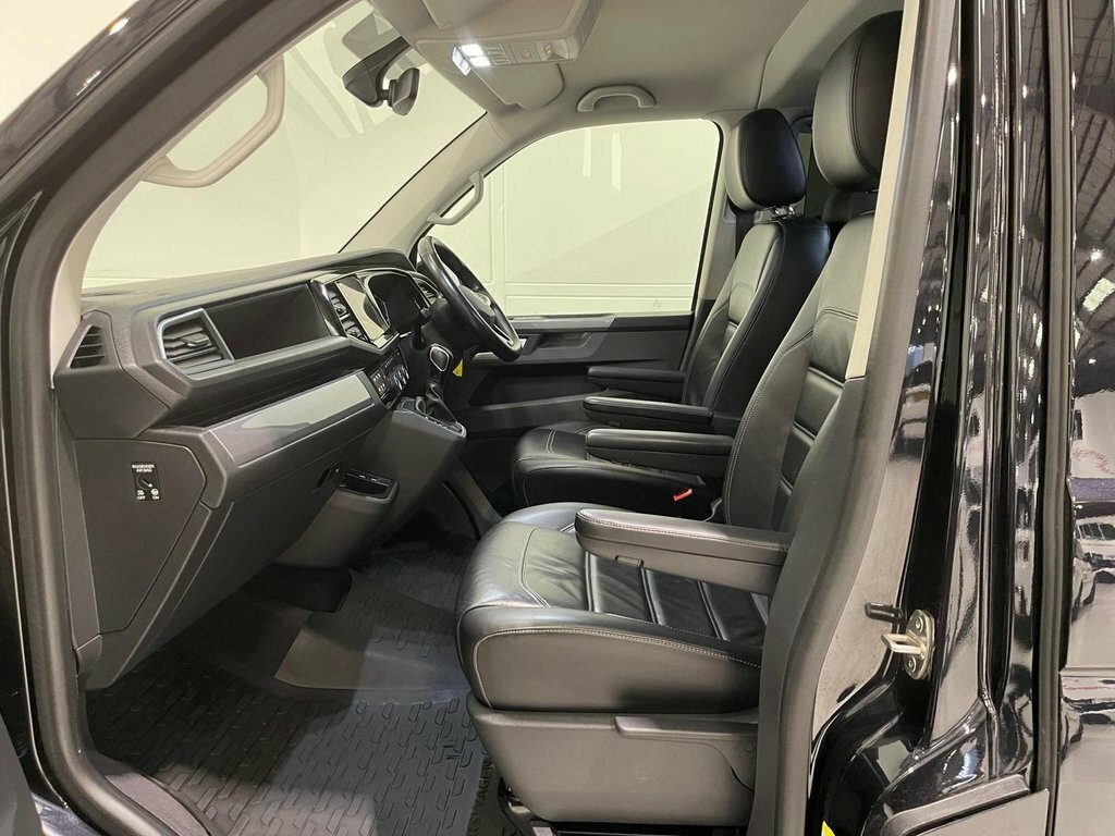 Volkswagen Caravelle Executive Tdi 4Motion Green #31