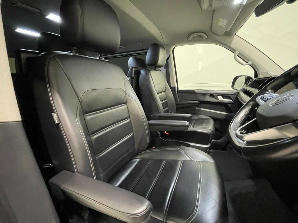 Volkswagen Caravelle Executive Tdi 4Motion Green #29