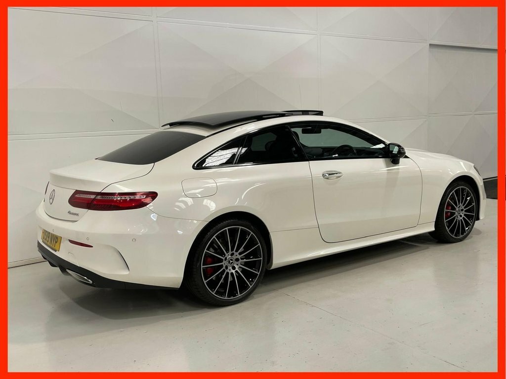 Mercedes-Benz E Class 3.0 E450 V6 Amg Line Premium Plus Coupe Petr DS19NYP White #3