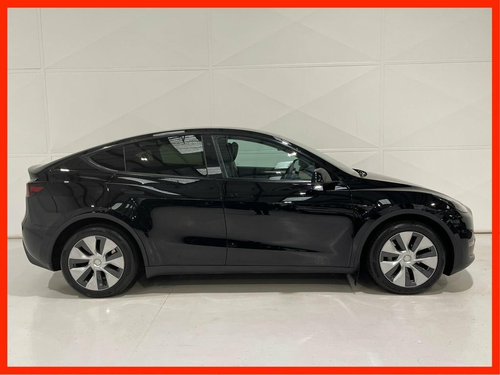 Tesla Model Y Dual Motor Long Range Suv 4Wde LC23VLM Black #3