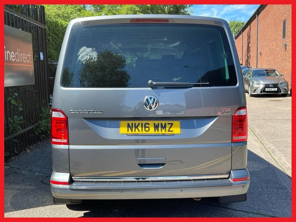 Volkswagen Caravelle 2.0 Tdi Bluemotion Tech Executive Dsg Euro 6 S S Black #5