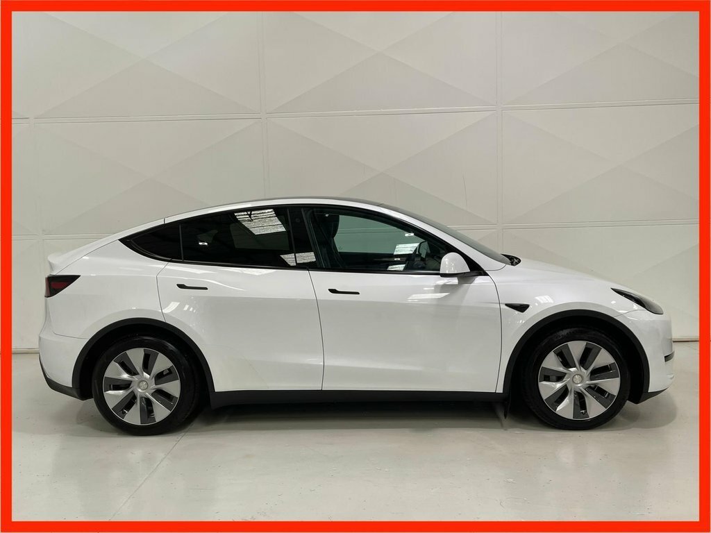 Tesla Model Y Suv Rwd 346 Ps BK23GKX White #3