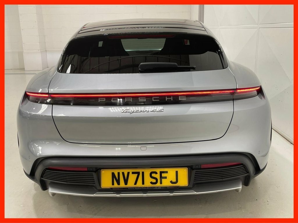 Porsche Taycan Performance Plus 93.4Kwh 4S Cross Turismo Elec NV71SFJ Silver #4