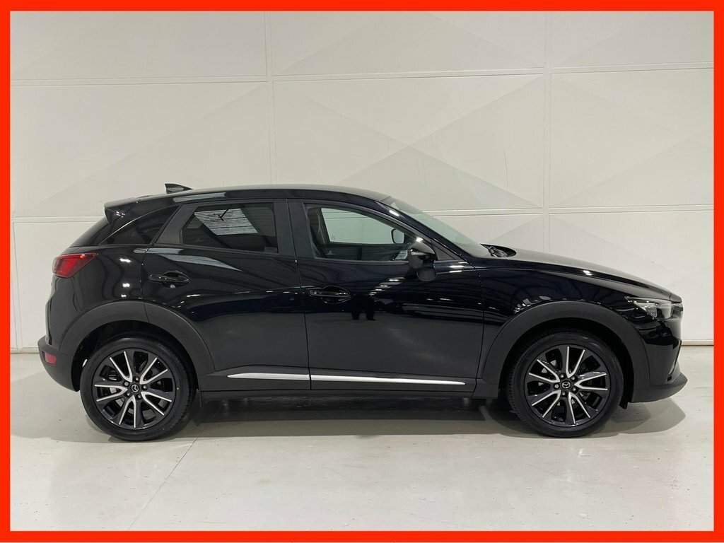 Mazda CX-3 1.5 Skyactiv-d Sport Nav Suv Eur Black #2