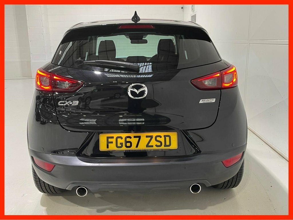 Mazda CX-3 1.5 Skyactiv-d Sport Nav Suv Eur Black #4
