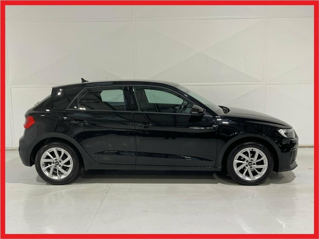 Audi A1 1.0 Tfsi 25 Sport Sportback S Tronic Eu YX72NUU Black #2