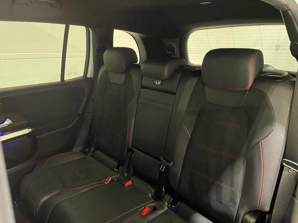 Mercedes-Benz GLB Class Suv Black #35