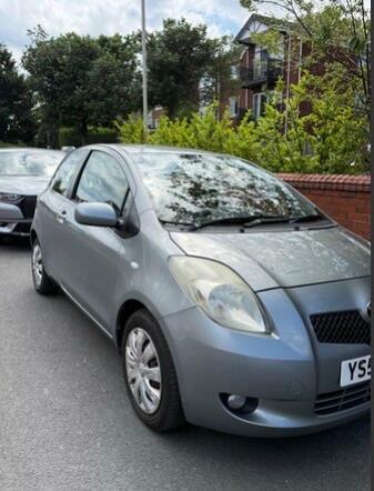 Toyota Yaris 1.3 T3 Multimode Silver