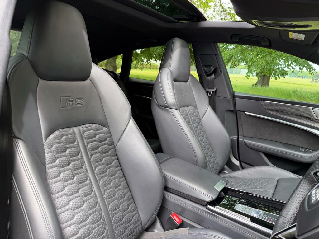 Audi RS7 7 Crbn Blk Tfsi Mhev Quat A Black #25