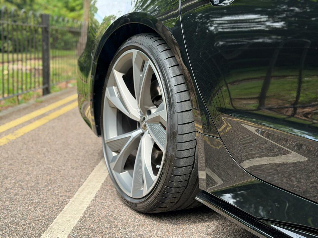 Audi RS7 7 Crbn Blk Tfsi Mhev Quat A Black #52