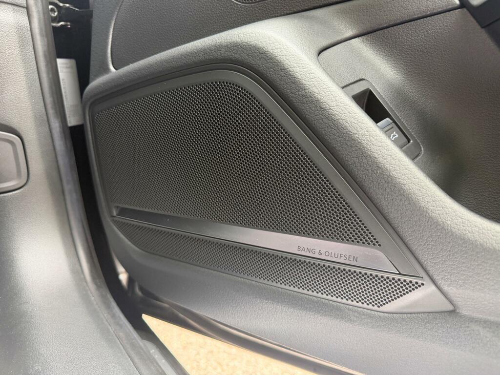 Audi RS7 7 Crbn Blk Tfsi Mhev Quat A Black #48