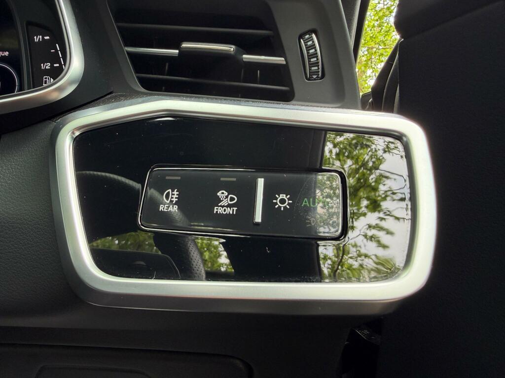 Audi RS7 7 Crbn Blk Tfsi Mhev Quat A Black #30