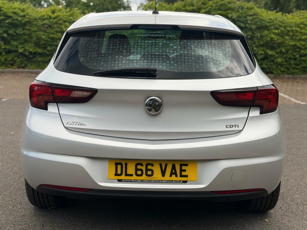 Vauxhall Astra Design Cdti Ecoflex Ss Black #16