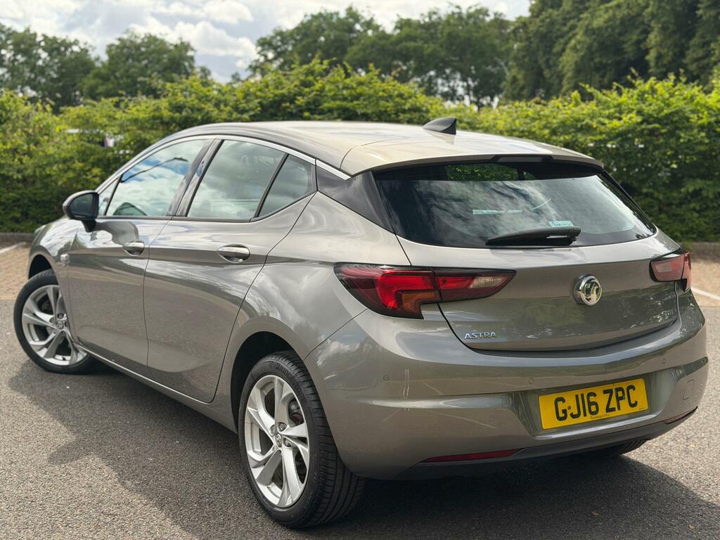 Vauxhall Astra Sri Nav Grey #2