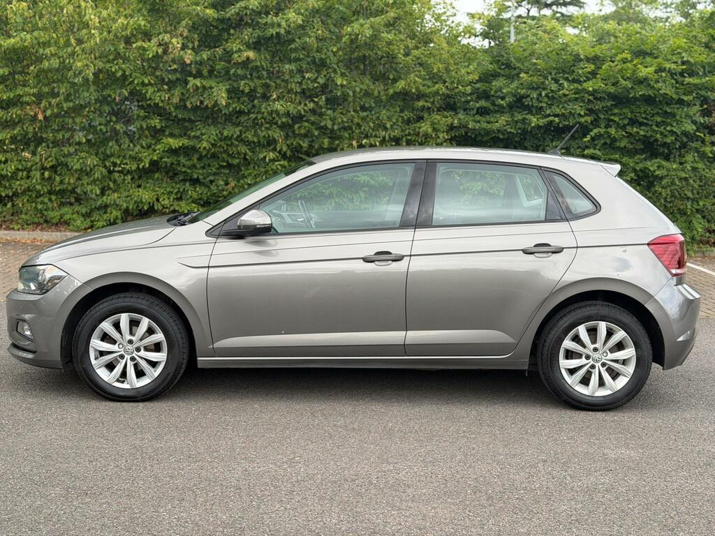 Volkswagen Polo Se White #7