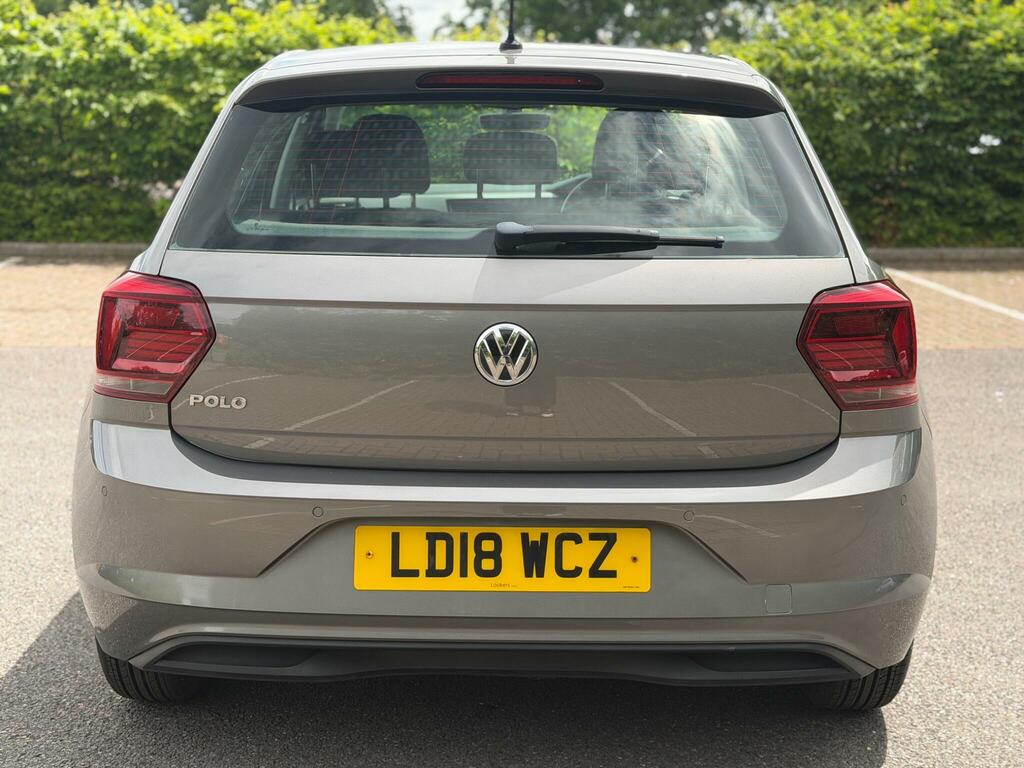 Volkswagen Polo Se White #16