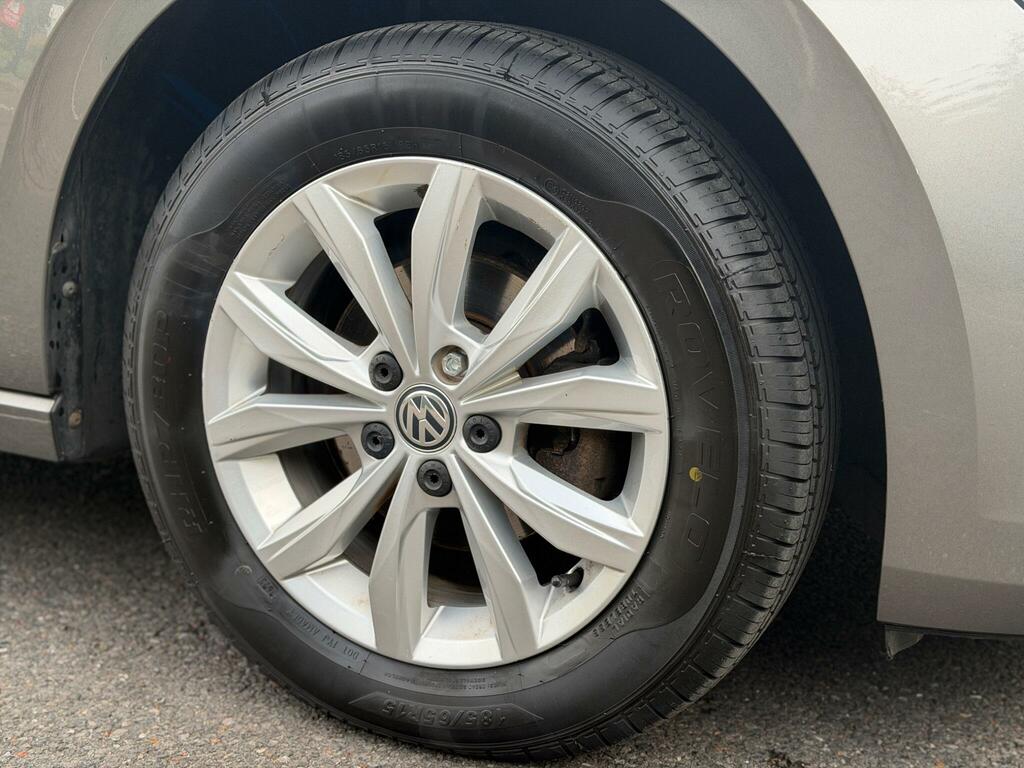 Volkswagen Polo Se White #27