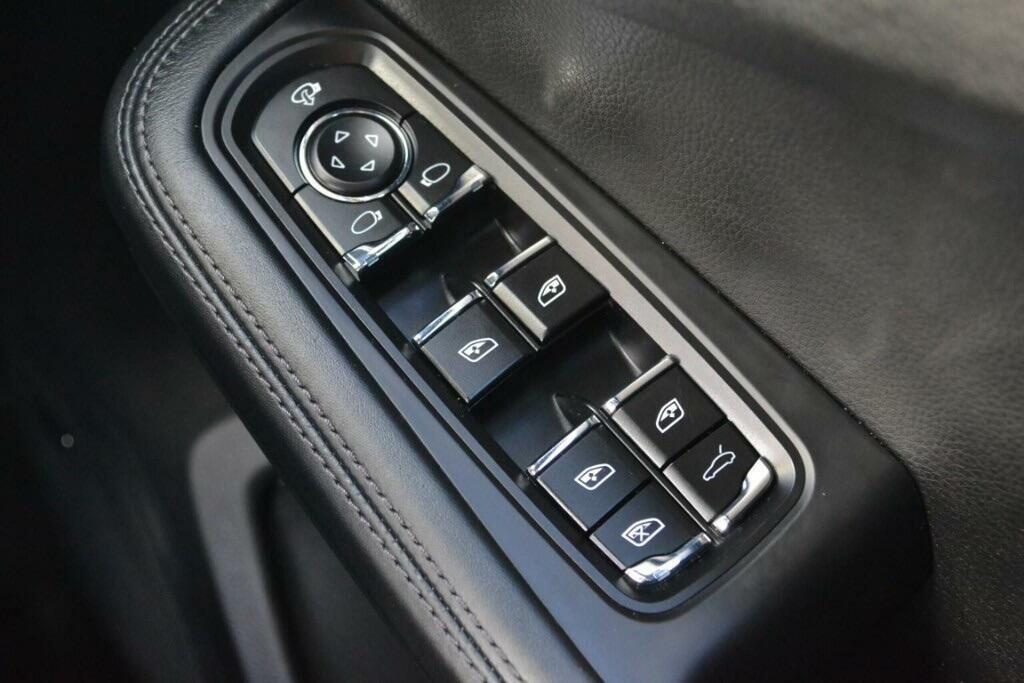 Porsche Macan V6 Gts Pdk Euro 6 Grey #15