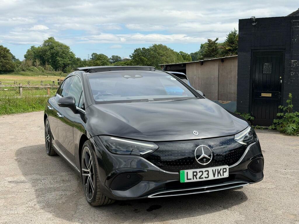 Mercedes-Benz EQE Suv Black #8