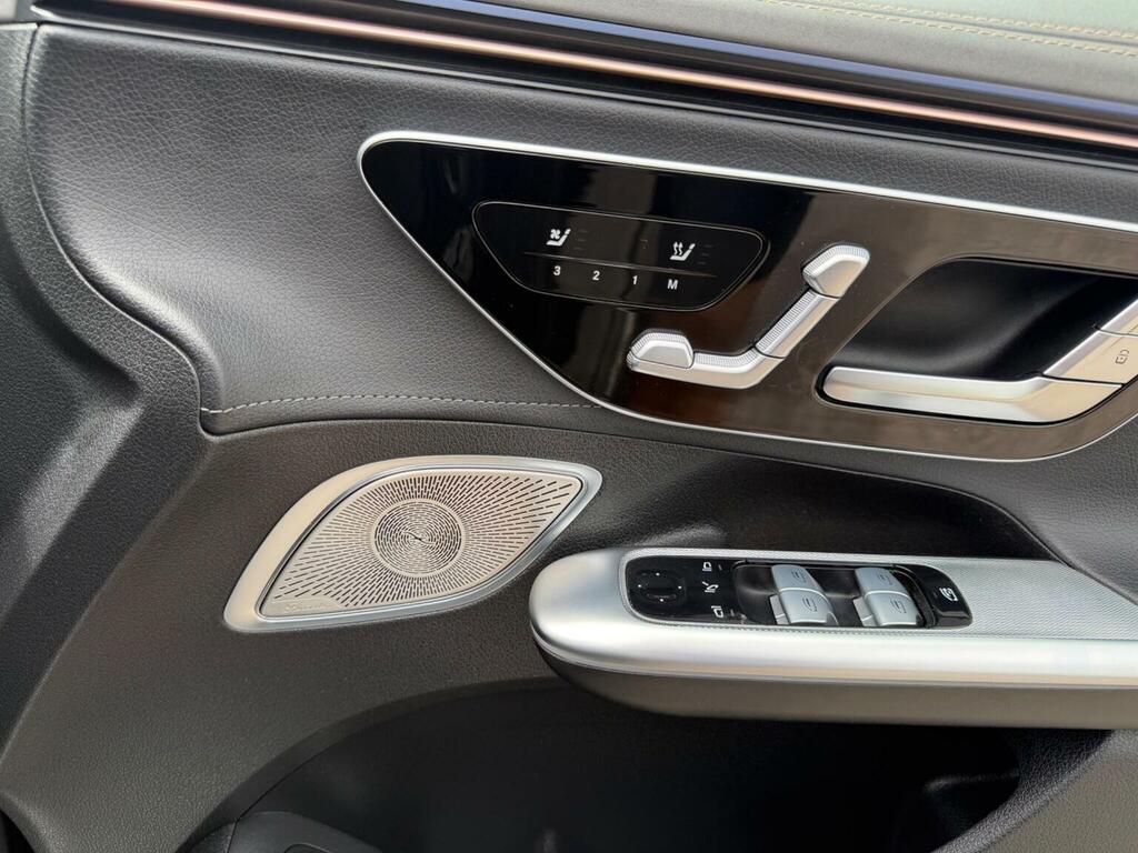 Mercedes-Benz EQE Saloon Grey #6
