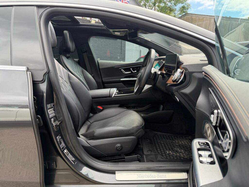 Mercedes-Benz EQE Suv Black #27