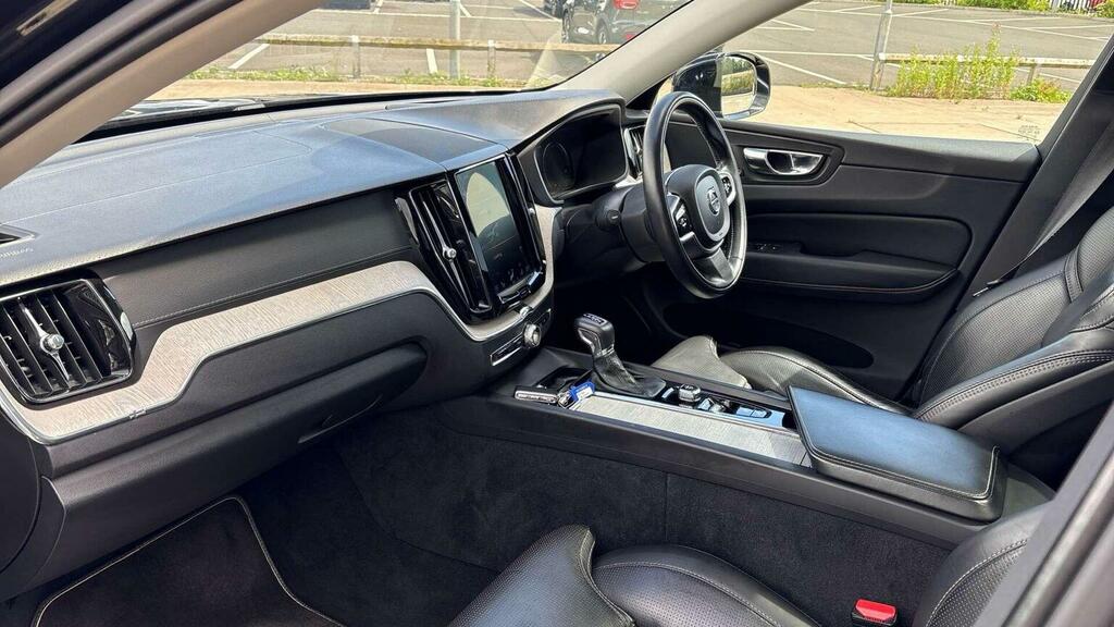 Volvo XC60 2.0 D5 Powerpulse Inscription Pro Awd Euro 6 Black #3