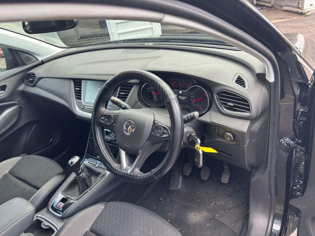 Vauxhall Grandland X 1.2 Turbo Sport Nav Euro 6 Ss Black #3