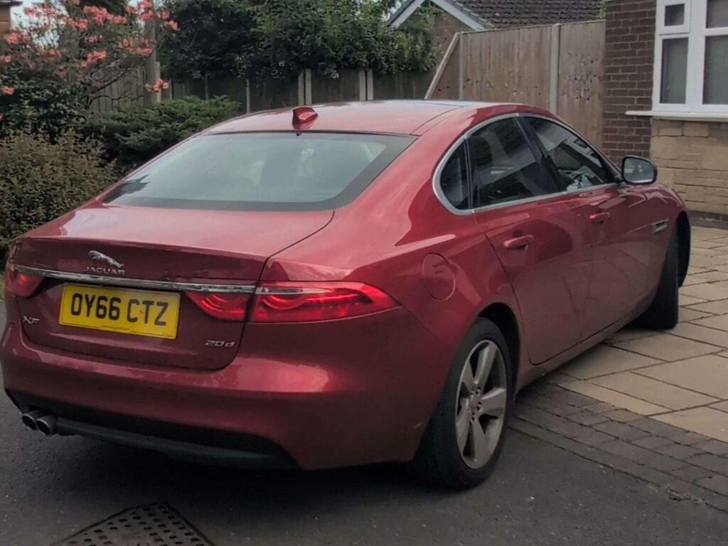 Jaguar XF S White #11