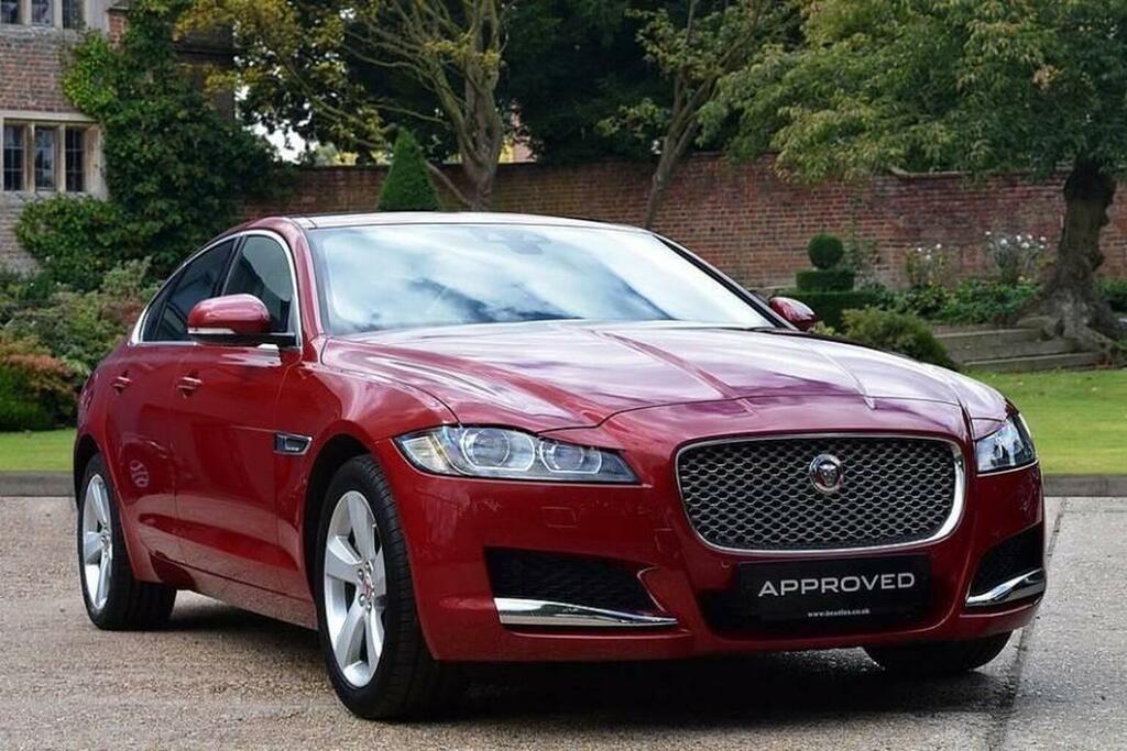 Jaguar XF 2.0D Portfolio Euro 6 Ss Red